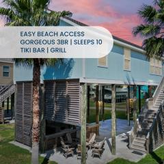 3BR Beach Retreat - Tiki Bar, Ocean Deck, Pet-Friendly & Sleeps 10