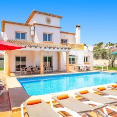 Villa Carolina Blanca by Villa Plus