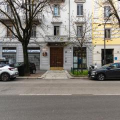 Youhosty - Porta Romana Apartment