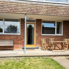 Quiet, Cozy Flat & Garden In Leafy Sheffield Area