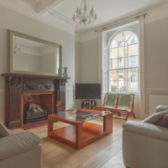 GFF Elegant & Central & Spacious 2 Bed Home with Garden