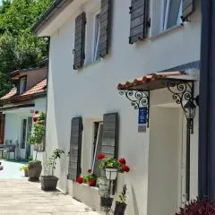 Kameni biser