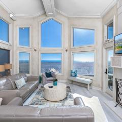 Oceanfront 2Br W Ac, Upgraded Interior, & Panoramic Views By Beachview Rentals