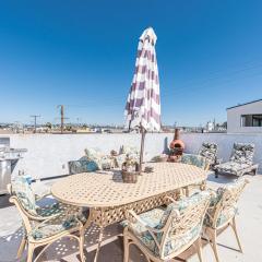 Pet-Friendly 3Br W Sun Deck & Bbq One Block To Beach By Beachview Rentals