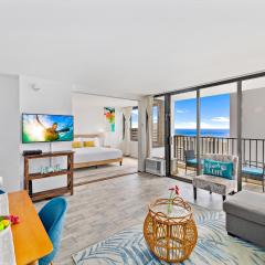 1BR with Great Ocean Views, 1 Block to Waikiki Beach