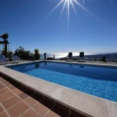 Villa in Arenas with Sea Views and Private Pool, cleaning included
