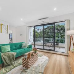 Brand new wood floor apartment located in Wolli Creek