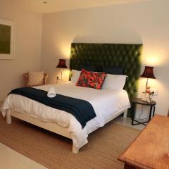 Gorgeous 1-bedroom Sandton flat