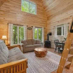 Hatch Lake Tiny House - Get Up North Retreats