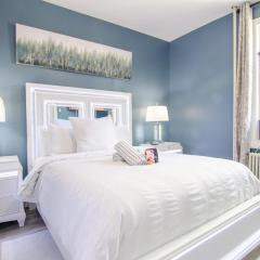 A Taste of Honey -Attn Professionals - 2 Bdrms