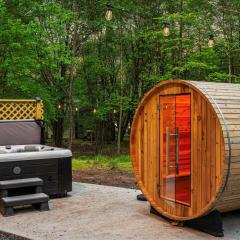 5 Br Sleeps 14 Hot Tub-Sauna-Movie Theatre-Arcade