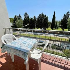 Cozy flat with balcony-Beahost