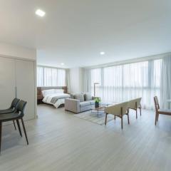 Serviced Studio for Rent with City Views in Panama City Center