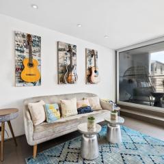 The Blue Wave - 3 blocks from Manhattan Beach Pier