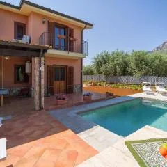 Beautiful Home In Torre Colonna-Sperone