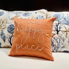 Lovely Oceanfront Condo Pool FREE Tickets C84