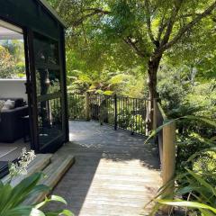 Huatoki Hideaway Peaceful Central Location