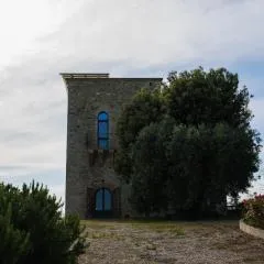 Torre Panoramica & Jacuzzi nel cuore del verde
