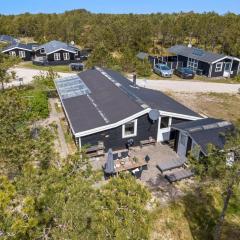 Beautifully Renovated Holiday Home With Covered Terrace And Wood-Burning Stove, Close To The North Sea In Thy