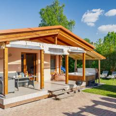 Holiday Home Hullám by Interhome