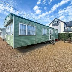 6 Berth Caravan For Hire In Hunstanton By The Beach In Norfolk Ref 13002L