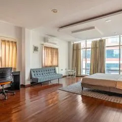 4 BHK Luxury Penthouse- Sliceinn Velvet, Wilson Garden, Bangalore