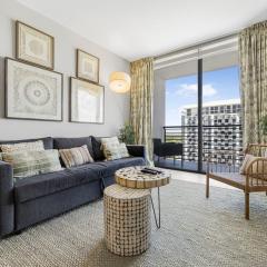 Modern Doral Condo w Free Parking