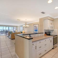 Crescent Royale Condominiums 3E