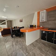 El Riego Casa amplia, moderna y luminosa