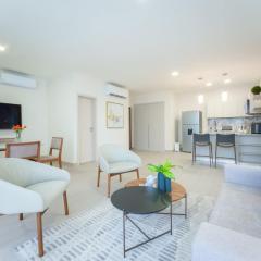 Peaceful Studio for Rent with Prime Park Views in Panama City