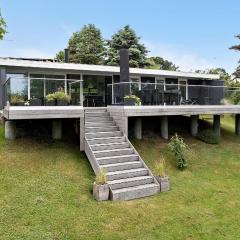 2 Bedroom Cozy Home In Ebeltoft