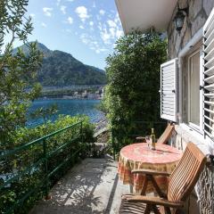 Apartments Aneli - One Bedroom Apartment with Terrace and Sea View A3