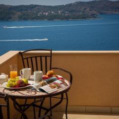 Apartments Nina - Two-Bedroom Apartment with Balcony and Sea View Ora ac