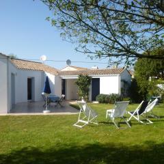 Maison spacieuse avec jardin, proche forêt et plage, 3 chambres, équipements de loisirs, parking privé - FR-1-323-435