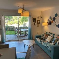 Appartement de standing avec jardin privatif, proche du lac et du centre, parking inclus - FR-1-239-583