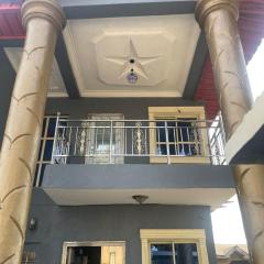 Kaydes Hotel And Lounge