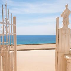 Beachfront Family Escape