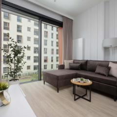 Towarowa Towers Prestigious Apartaments with AC & Parking in Warsaw by Renters Prestige