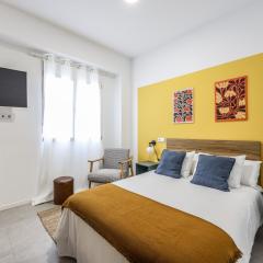 Estudio en Malvarrosa a metros de la playa, con terraza y zonas comun