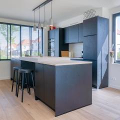Beautiful 3-Bedroom Home with Garden & Parking