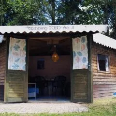 Camping 2000 - Kampeerhut
