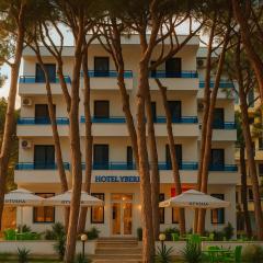 Hotel Ylberi