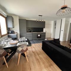 Cosygreen77- Spacious apt with garden & parking, 7mns by car from Disneyland