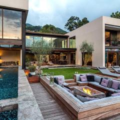 Casa Escondida, Spectacular lake and forest view