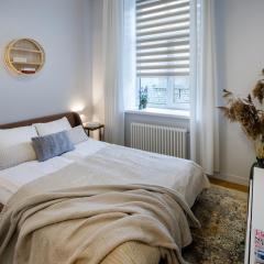 Central and Cozy City Studio