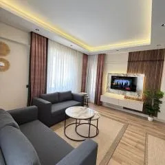 Konyaaltı Plajına Yakın Lüks Daire
