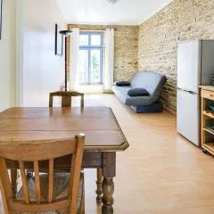 Modern seaside flat in Brittany with terrace, cleaning included