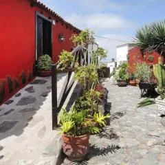 Relaxing Getaway in Arico La Sabinita, cleaning included