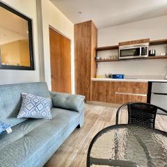 New apartment steps away from 5th Avenue!