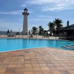 Vistas de Ensueño al Mar en Playa del Águila